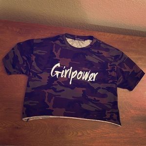 🦋Cute Crop Top with Camouflage design🦋